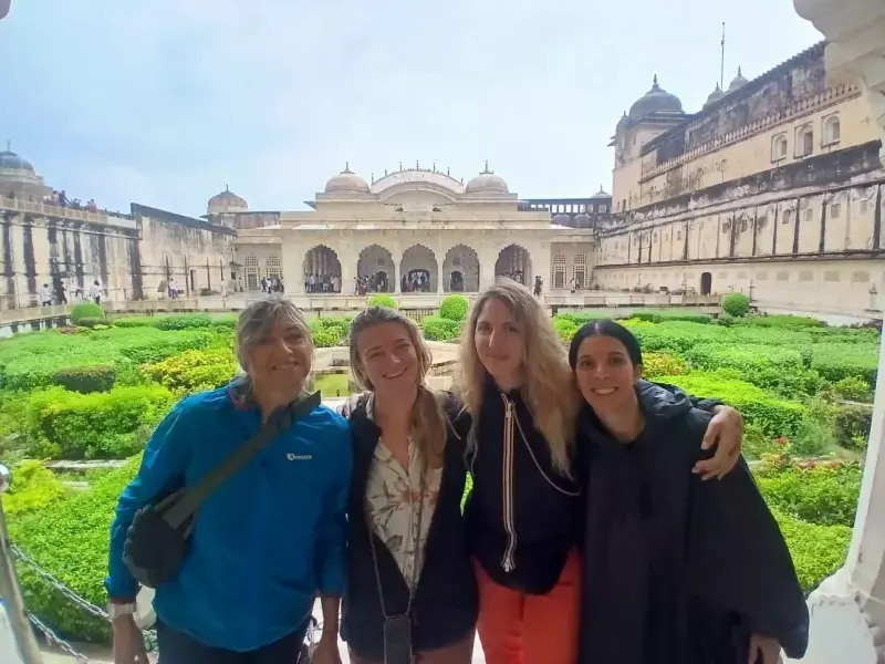 Dubai and India Tour Package